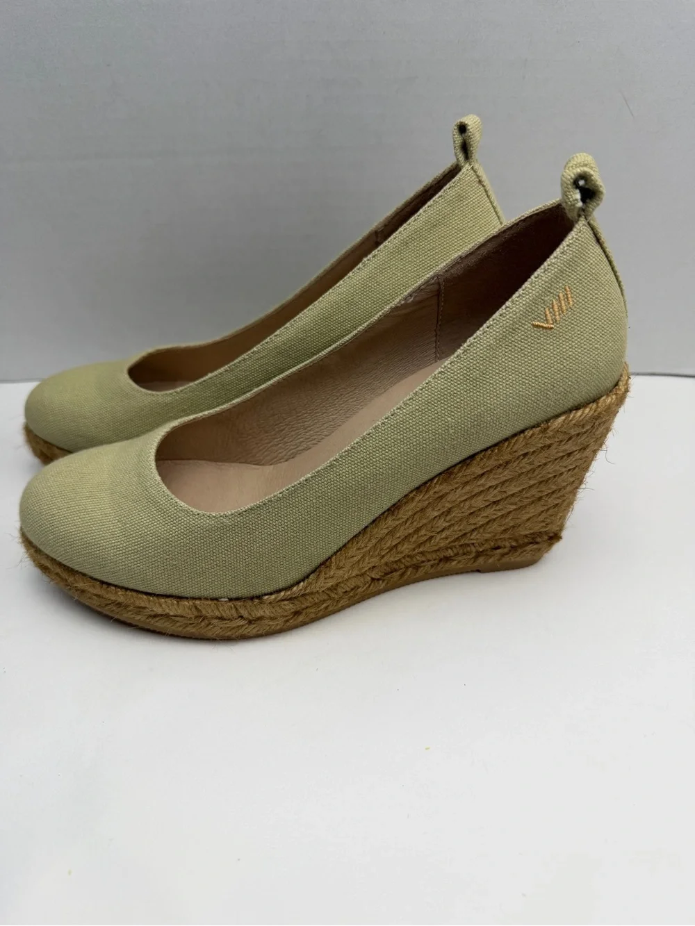 Viscata Women's Beige Size 38/US Size 7.5 Canvas Wedges